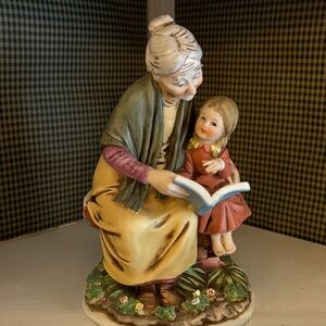 Vintage Napcoware Ceramic Figurine